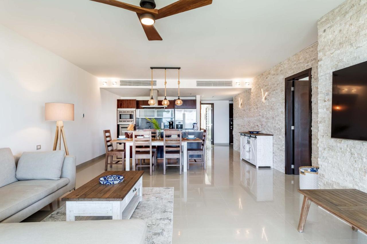 Mareazul Beach Front Condos At Плая-дель-Кармен Экстерьер фото