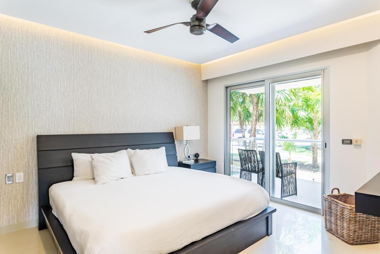 Mareazul Beach Front Condos At Плая-дель-Кармен Экстерьер фото