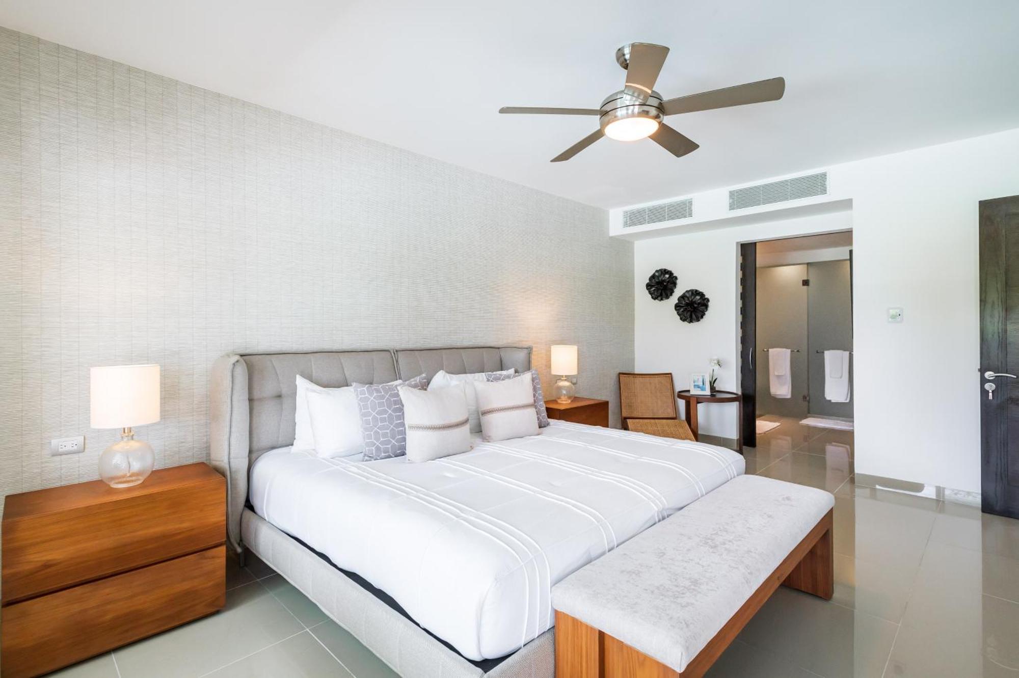 Mareazul Beach Front Condos At Плая-дель-Кармен Экстерьер фото